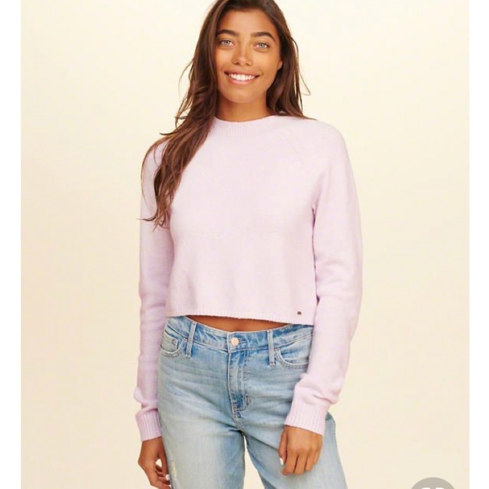 Mock Neck cropped light weight sweater